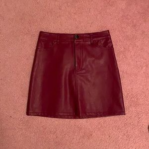Forever 21 maroon leather skirt